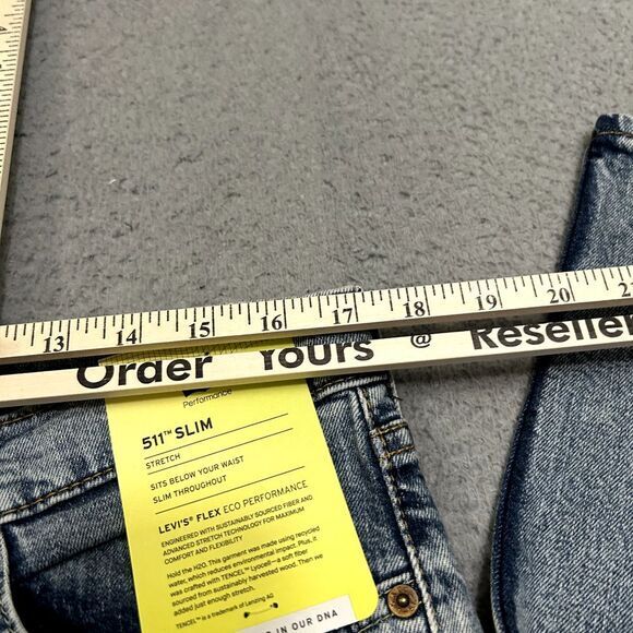 Levis Jeans Mens 34x32 Blue Denim 511 Slim‎ Straight Light Wash Paint Splatter - Picture 4 of 14